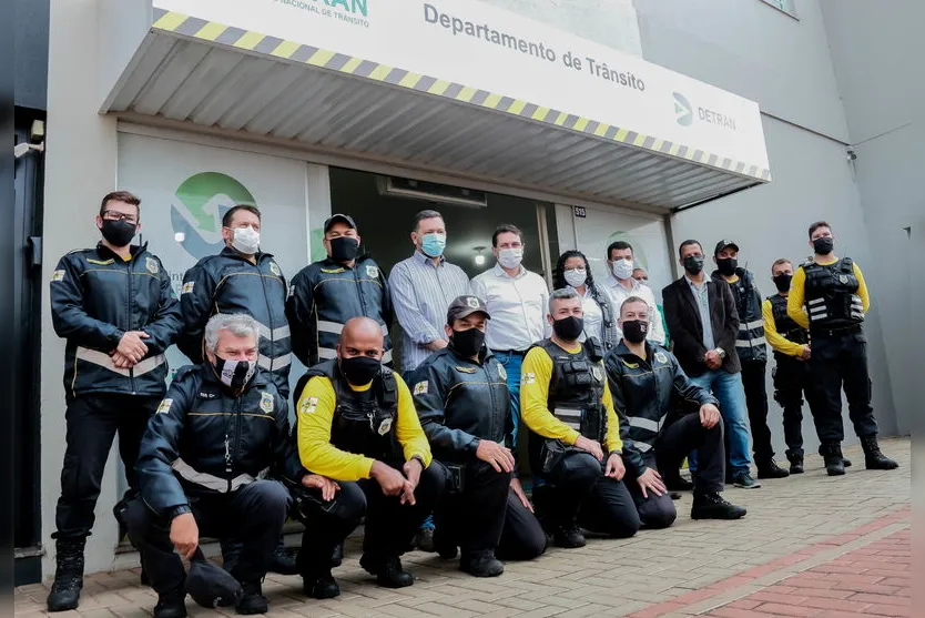 Ato em Apucarana marca Dia Nacional do Agente de Trânsito