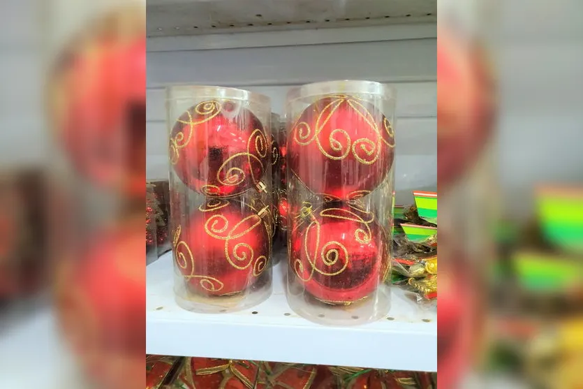 Bazar beneficente entra no clima do Dia das Crianças