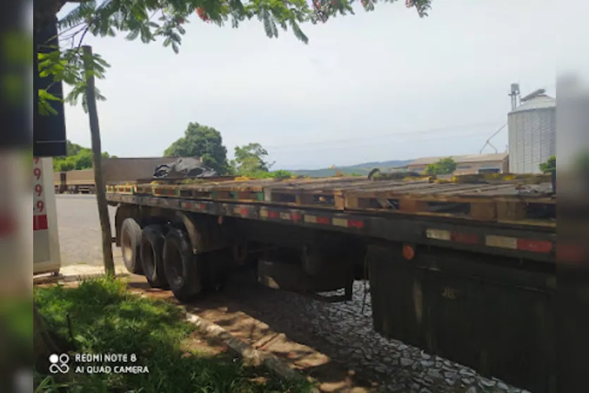 Carga de cerveja é saqueada na BR-376 em Ortigueira