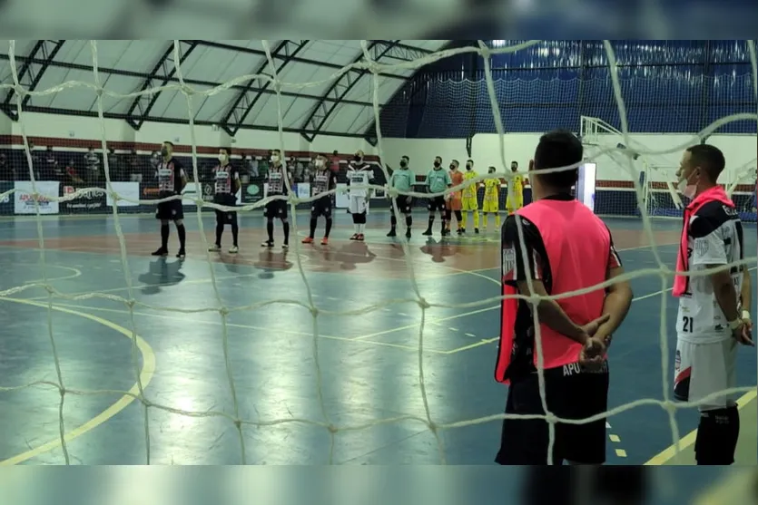 Com apoio da torcida, Apucarana empata e avança à semifinal