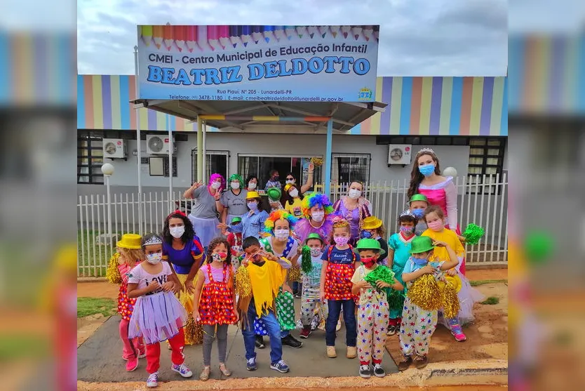 Escolas municipais comemoram o Dia das Crianças em Lunardell