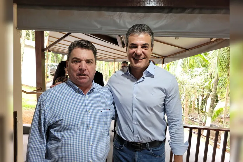 Ex-governador Beto Richa é recebido em Arapongas; veja