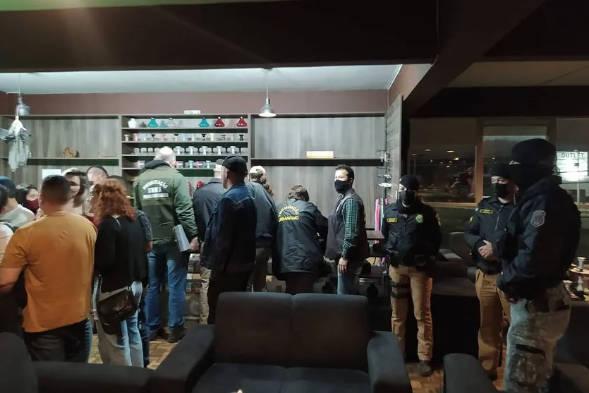 Força-tarefa apreende materiais contrabandeados em Curitiba