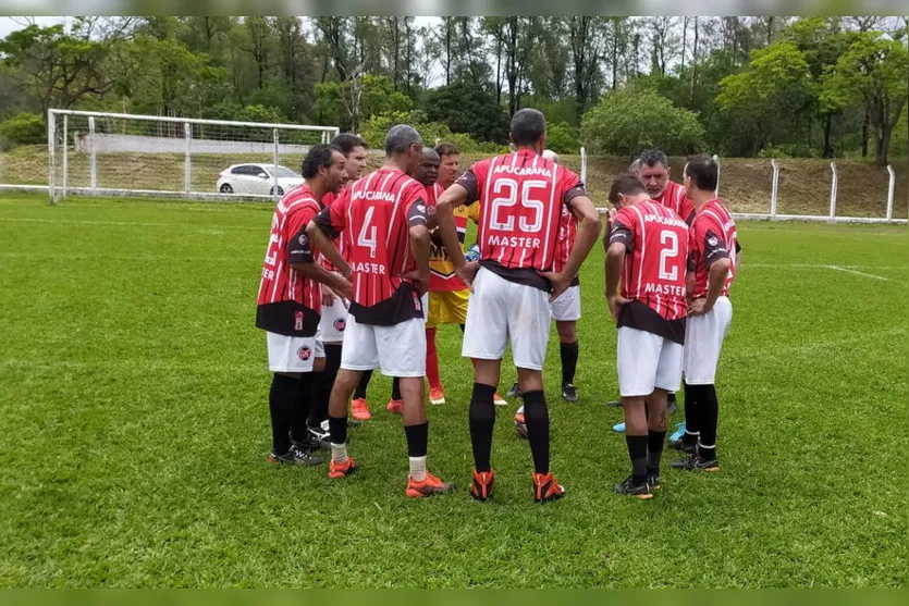 Futebol de Apucarana fica com a prata no Paraná Bom de Bola