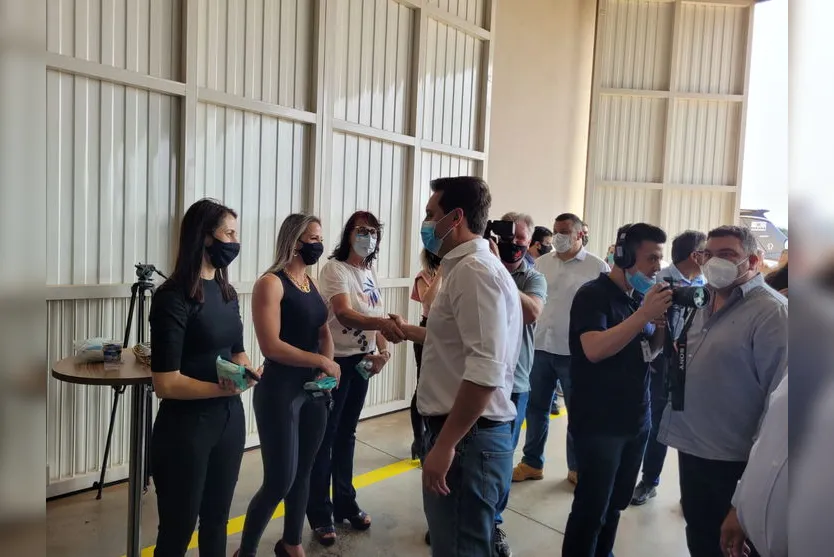 Governador lança Programa Voe + Paraná em Arapongas
