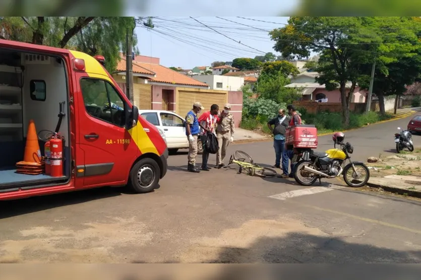 Homem embriagado cai de bicicleta em Apucarana
