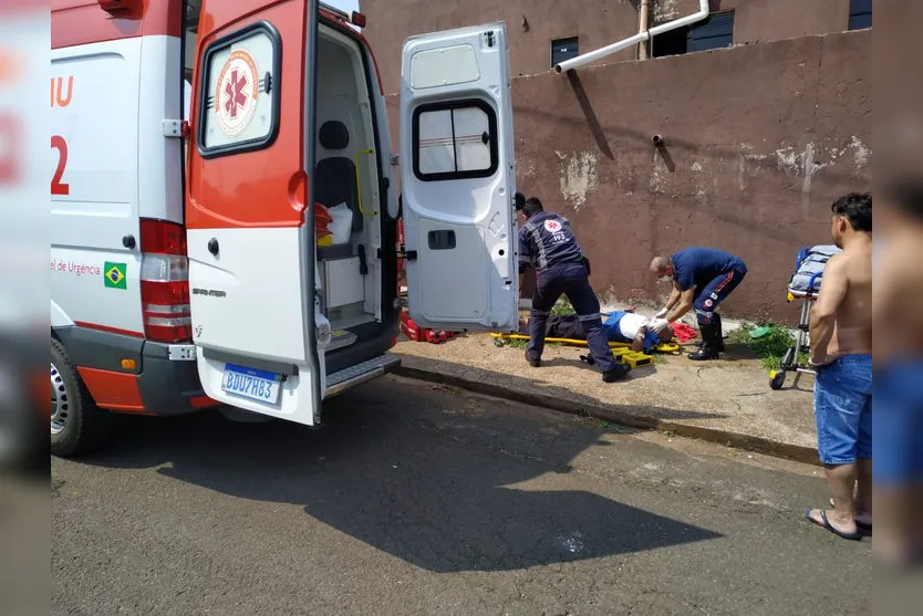 Idoso em bicicleta motorizada sofre acidente em Apucarana