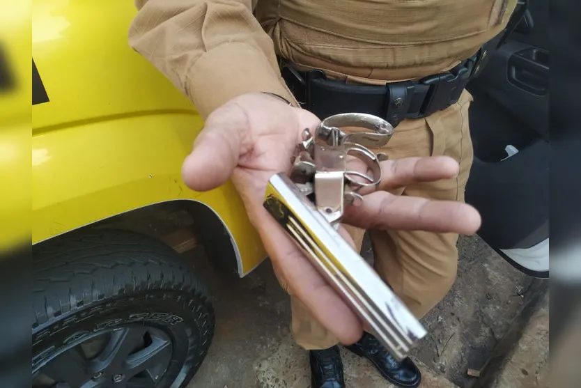 Ladrão é preso após assaltar lanchonete em Apucarana