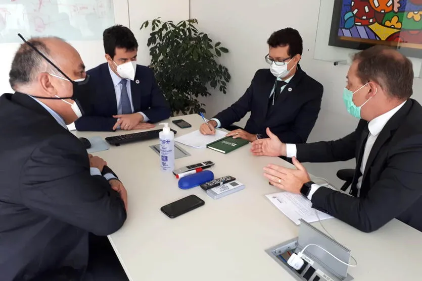 Ministério confirma 99 mil doses para adolescentes do Paraná