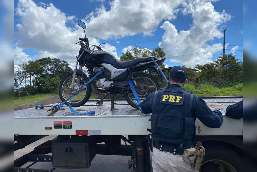 Motociclista fratura o fêmur em acidente na Av. Minas Gerais