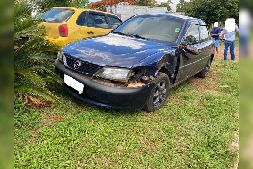 Motociclista fratura o fêmur em acidente na Av. Minas Gerais