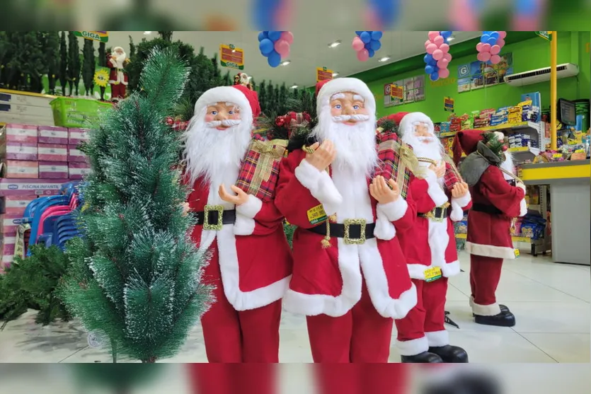 Natal 'chega' às lojas de Apucarana e traz otimismo; veja