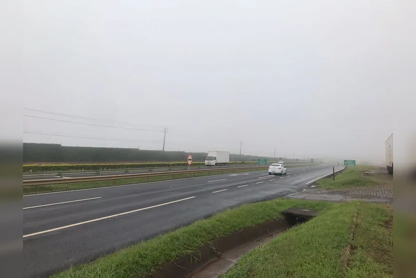 Neblina cobre rodovia BR-369 na manhã desta segunda (4)