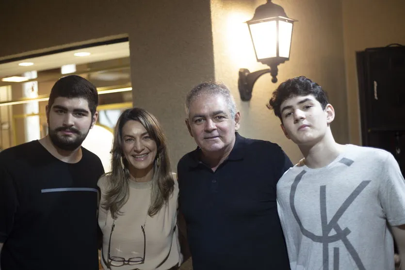  Odila Gasparotti e a família  