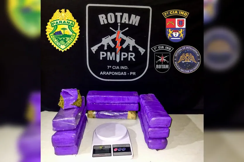 PM de Arapongas apreende mais de 6 Kg de maconha