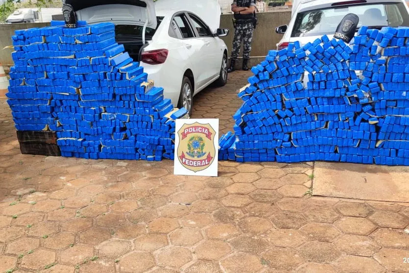 PM e PF apreendem 1.080 quilos de maconha na região