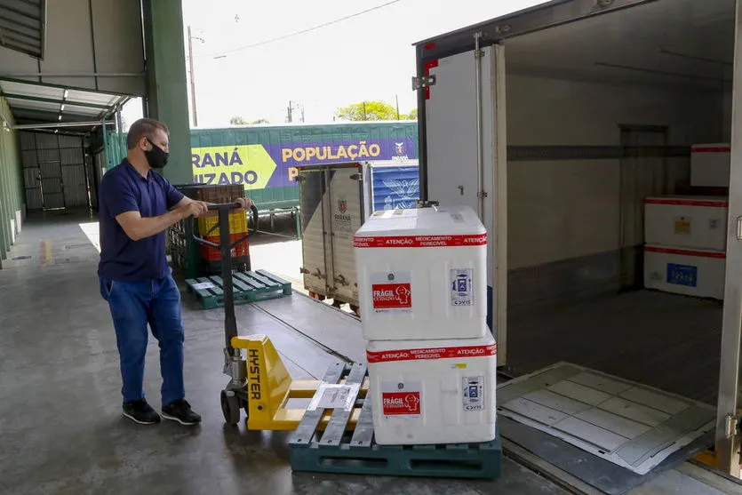 PR distribui mais de meio milhão de vacinas contra a Covid