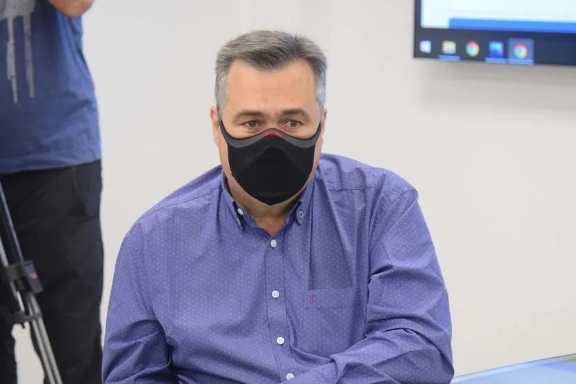 Paraná anuncia início da vacinação de adolescentes; entenda