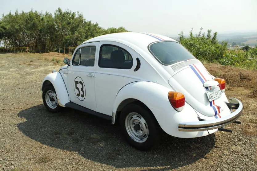 Paróquia de Apucarana realiza rifa de fusca; entenda