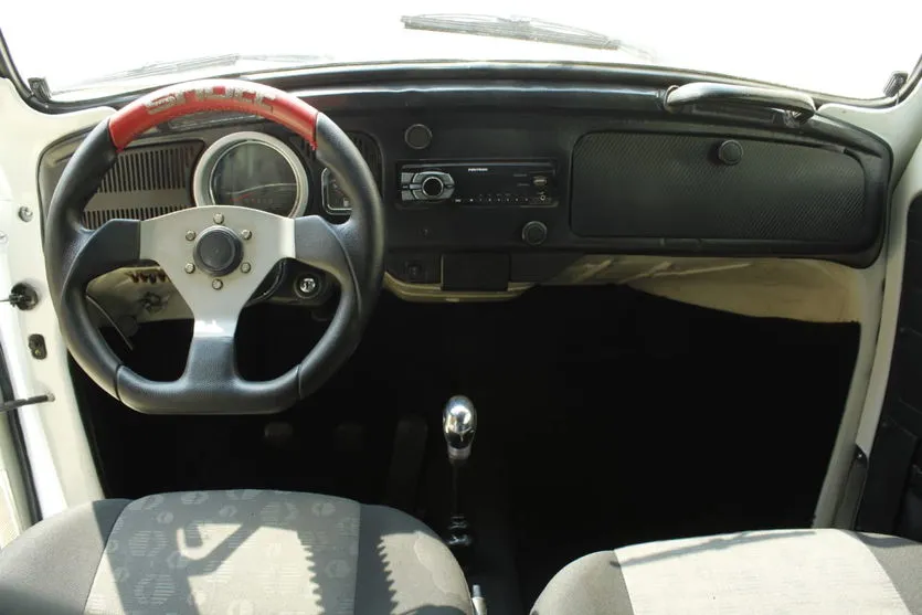 Paróquia de Apucarana realiza rifa de fusca; entenda