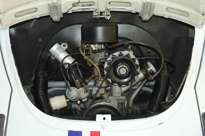 Paróquia de Apucarana realiza rifa de fusca; entenda