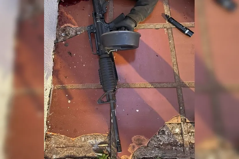 Pelo menos seis assaltantes morrem em confronto no PR