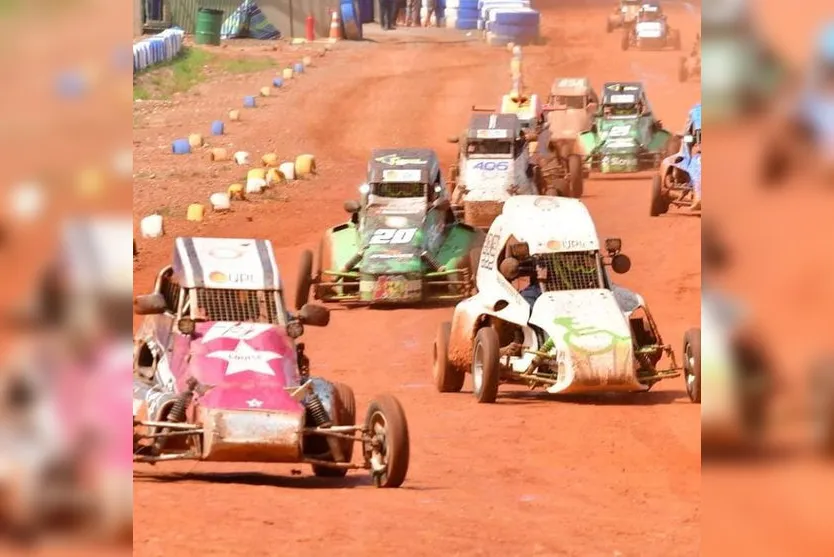 Piloto de Apucarana disputa torneio nacional de Kart Cross