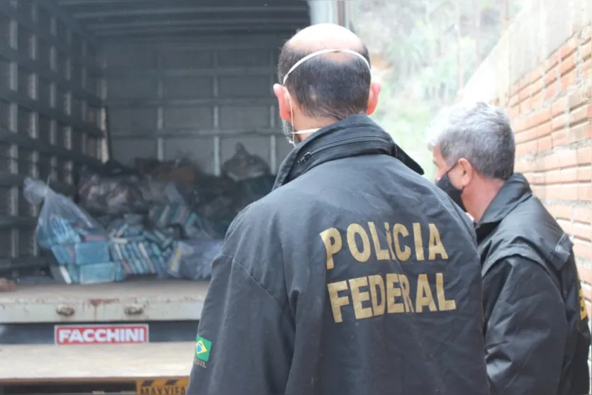 Polícia Federal incinera mais de duas toneladas drogas no PR