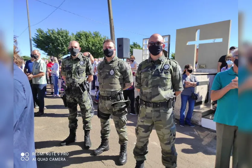 Policiais Militares participam de missa dos finados