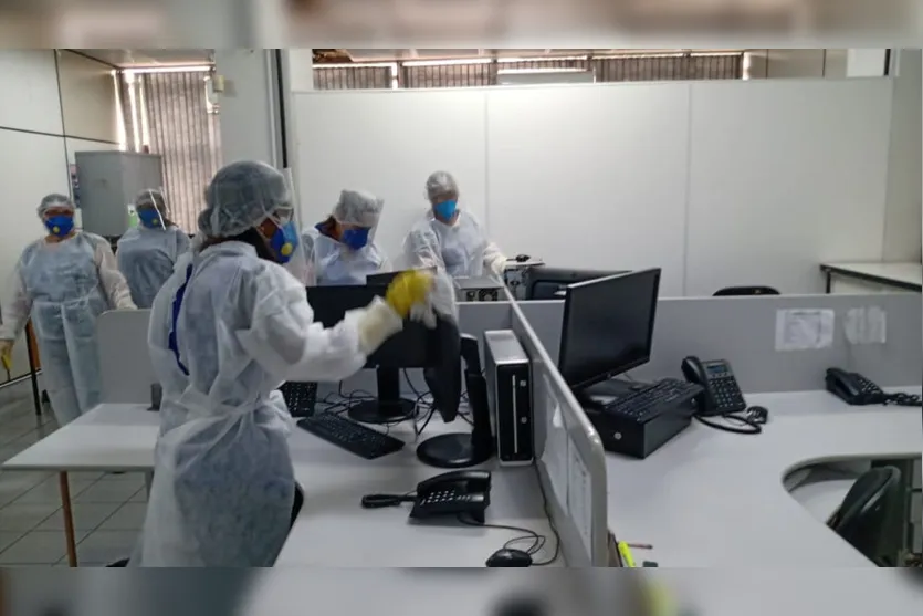 Prédio da Prefeitura de Apucarana passa por higienização