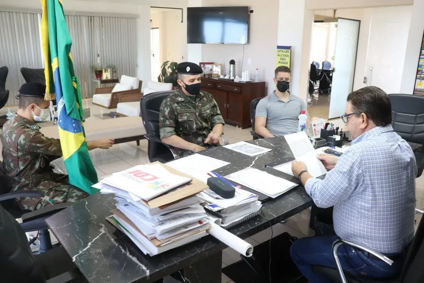 Prefeito é o novo presidente da Junta Militar de Arapongas