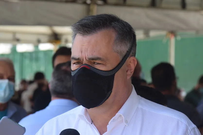 Saúde do PR entrega 108 veículos para a Região Metropolitana