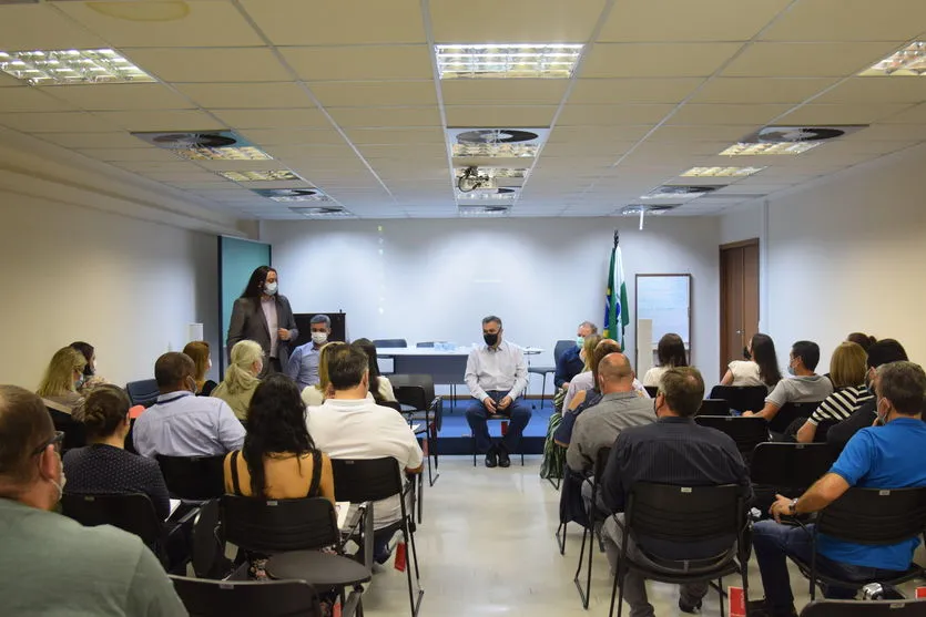 Secretário reúne direção das Regionais para alinhar ações