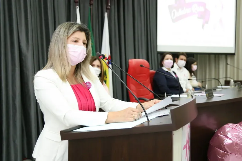 Vereadora realiza 1º evento da Procuradoria da Mulher