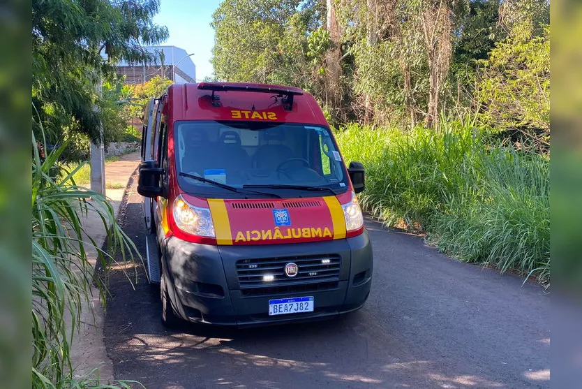 Adolescente cai de bicicleta em bairro de Apucarana