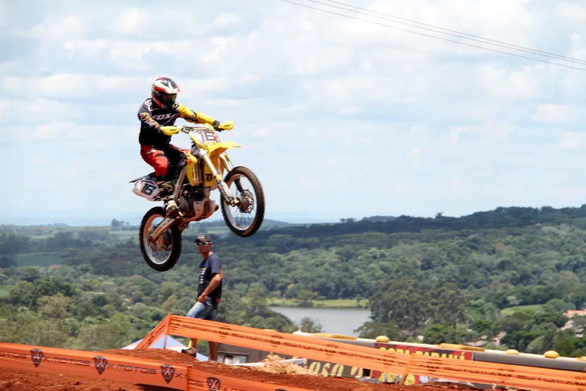 Apucarana confirma etapas de Motocross para janeiro