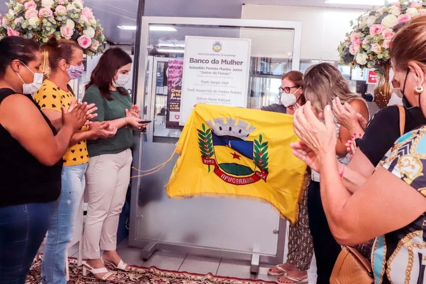 Apucarana instala o Banco da Mulher Paranaense