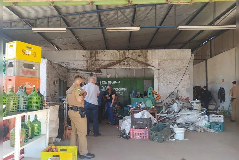 Arapongas realiza fiscalização em ferros-velhos