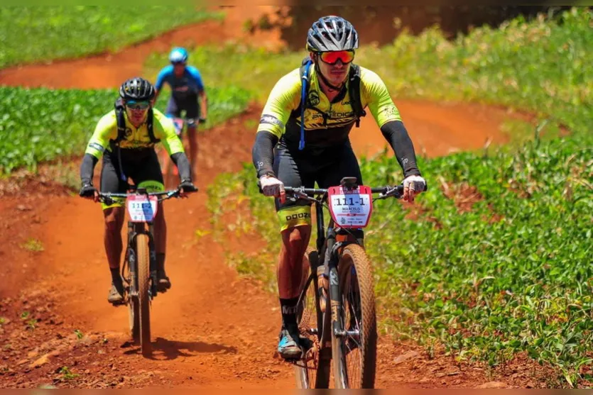 Atletas de Apucarana se destacam no Desafio MTB Sertão