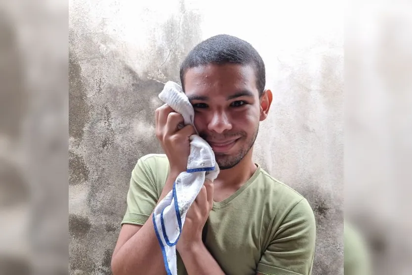 BBB22: Vinicius é integrante do grupo Pipoca; conheça