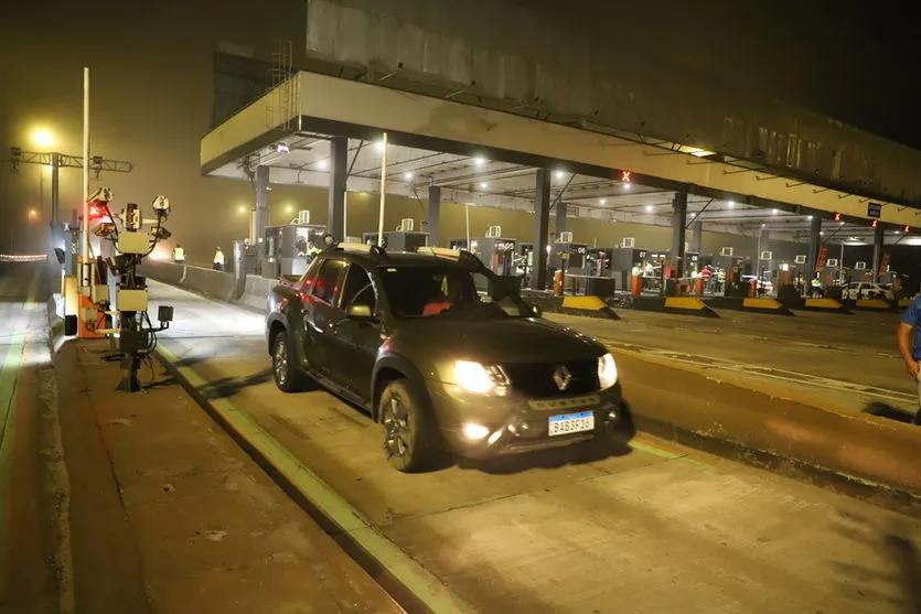 Buzinanaço vira som da comemoração pelo fim dos pedágios