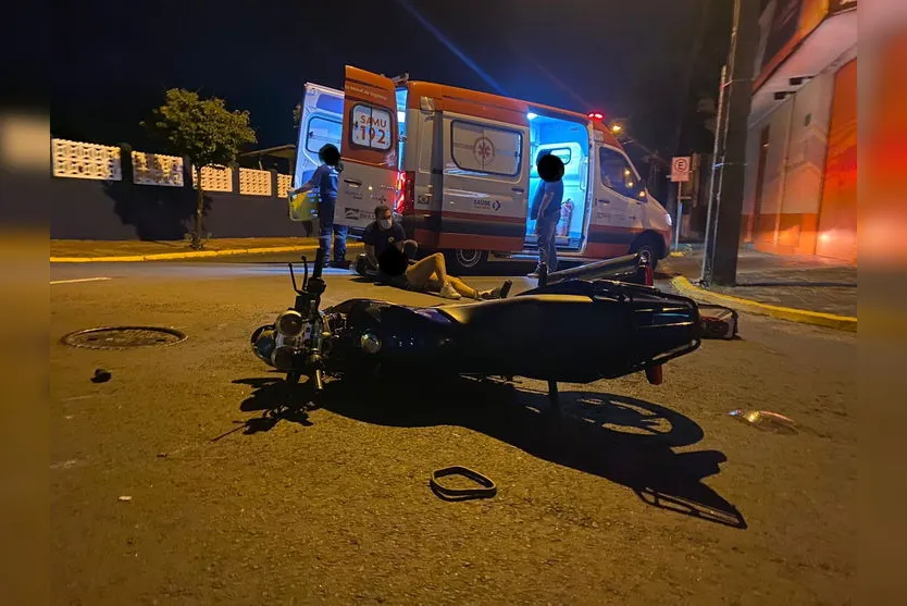Casal fica ferido em acidente no centro de Apucarana