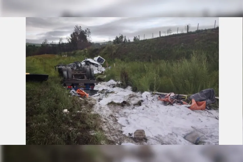 Cinco pessoas da mesma família morrem em acidente na BR-376