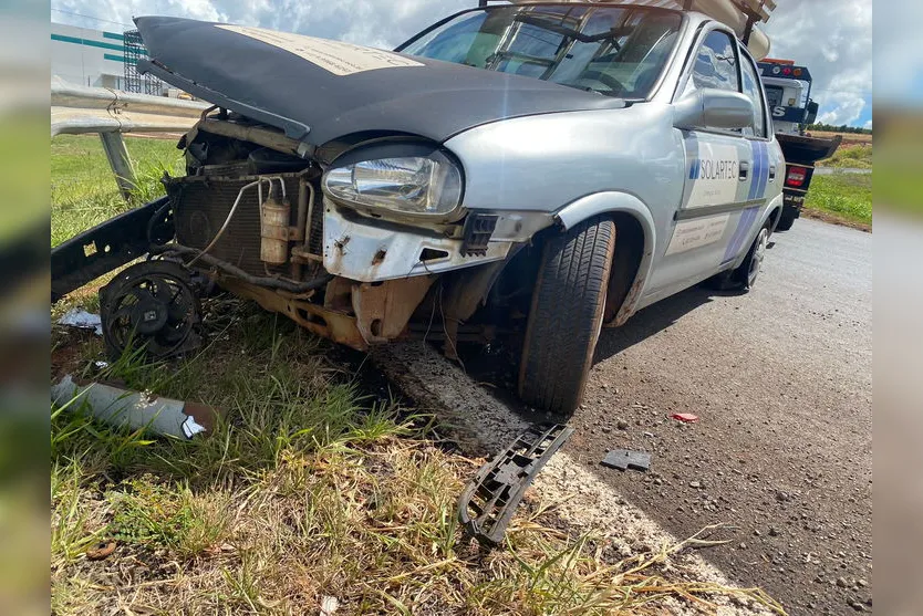 Duas pessoas ficam feridas  em acidente próximo ao 10º BPM