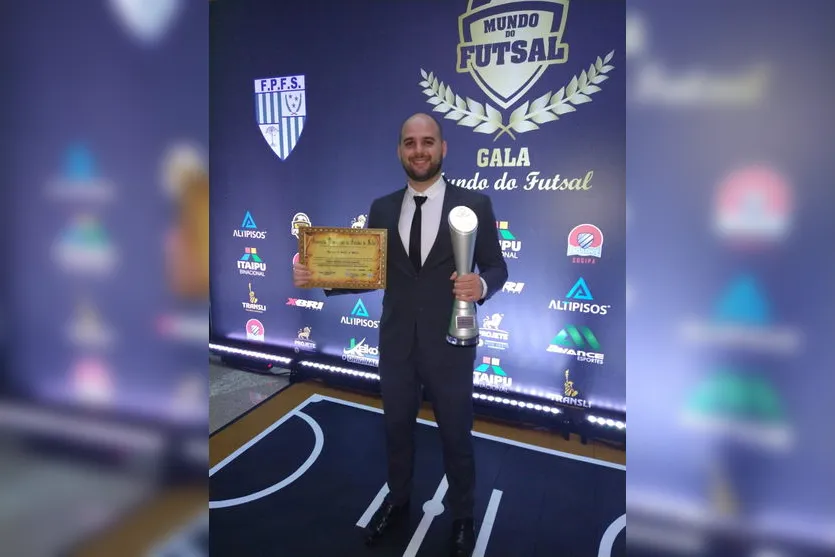 Goleiro do Apucarana ganha prêmio de destaque da Série Prata