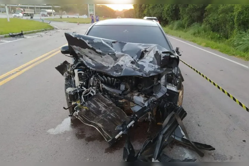 Grave acidente na Rodovia do Xisto provoca duas mortes