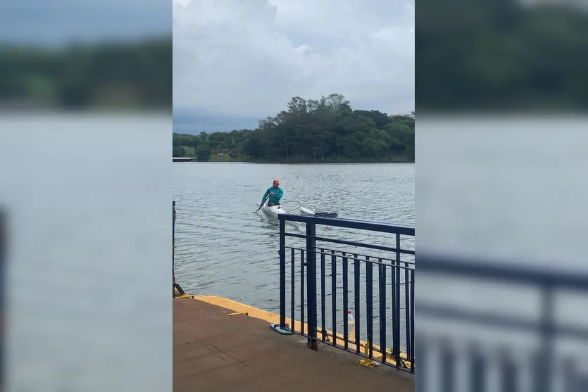 Medalhista  apucaranense realiza treinos no Lago Jaboti