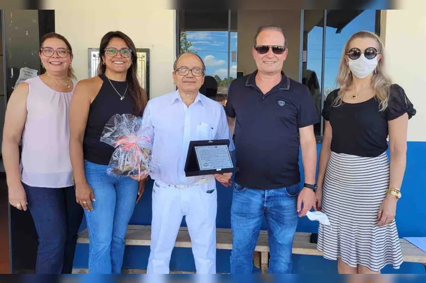 Médico do Hospital Municipal de Ivaiporã recebe homenagem