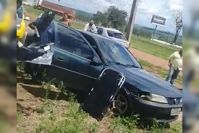 Morador de Lidianópolis é encontrado morto dentro de carro