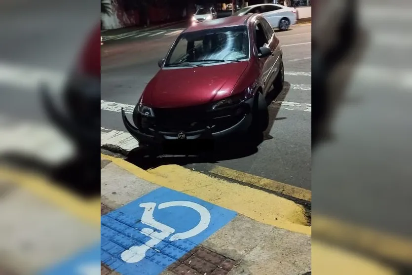 Motorista bêbado e amigo 'entrão' são presos pela PM